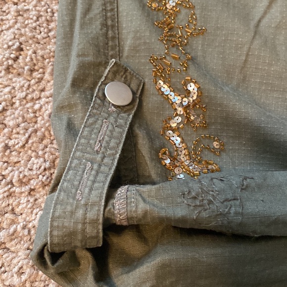 Cache gold and brown beaded size 4 Capri pants - Picture 5 of 6